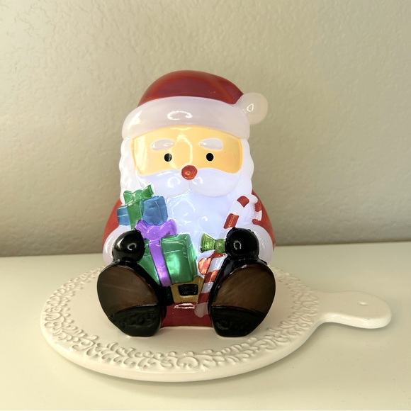 LED Christmas Nightlight (Santa) - Picture 2 of 5